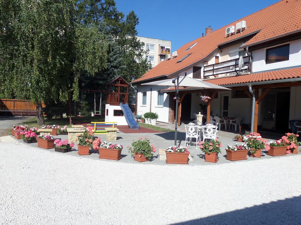 Kingaapartman Siófok Zimmer foto